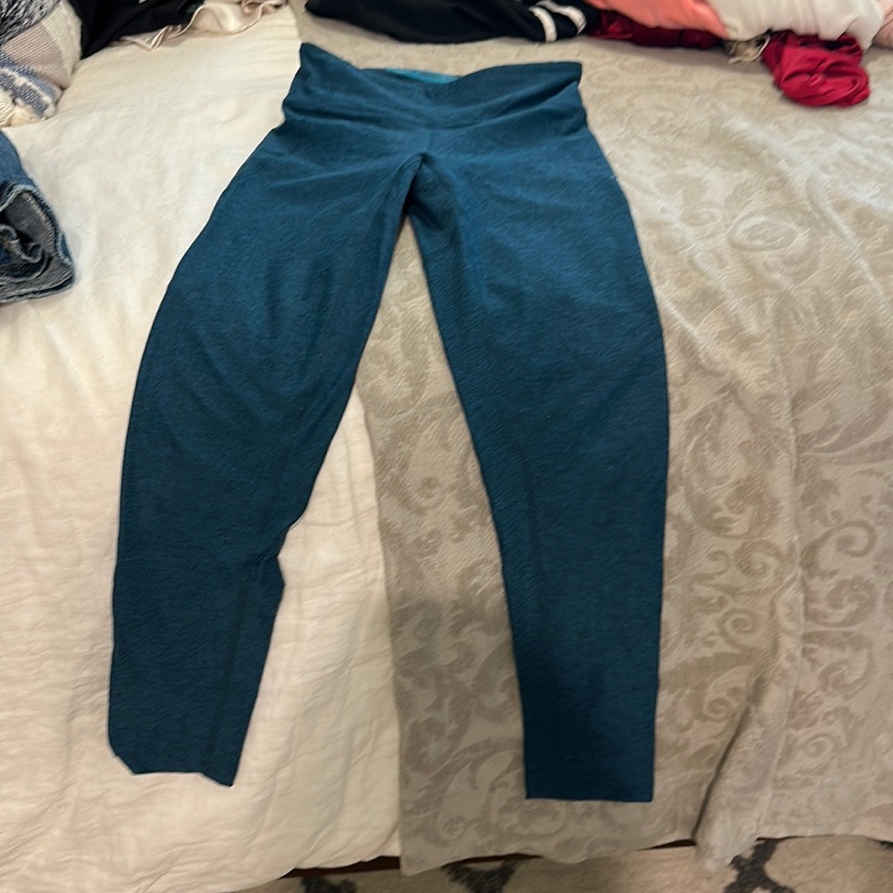 Outdoor Voices blue green leggings, xs